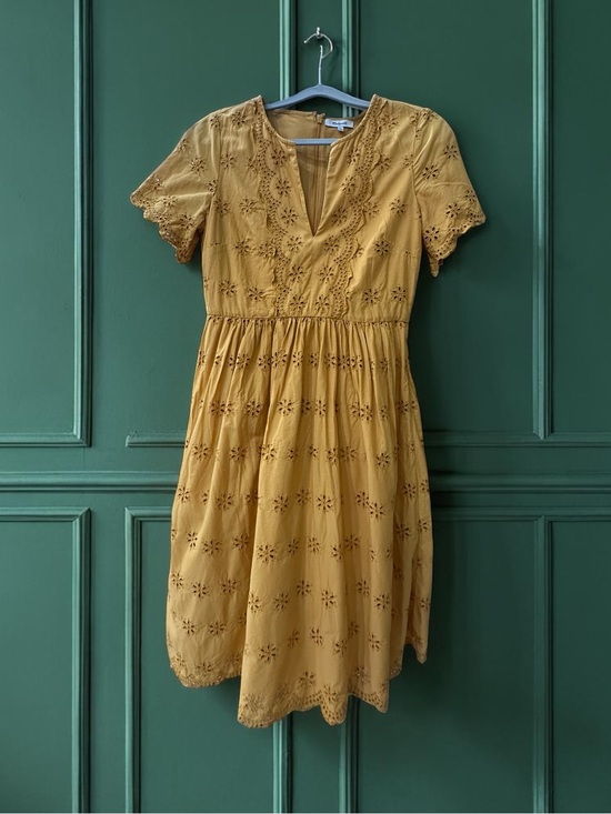 Madewell Dresses & Skirts - Madewell Cotton Eyelet Midi Dress. 
Burnt Mustard Yellow. Size: 4